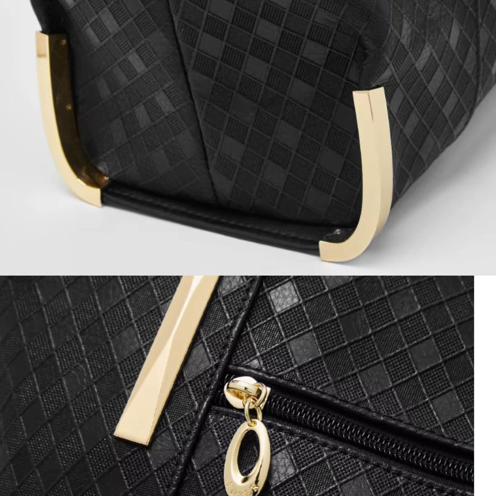 BOLSA FEMININA FOXER FEITA EM COURO GENUÍNO MODELO  ICONIQUE  BLACK