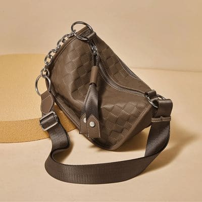 BOLSA FEMININA FOXER  DE OMBRO FEITA EM COURO SPLIT MODELO LUNA TAUPE