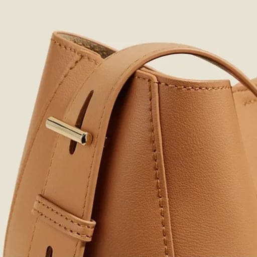 BOLSA FEMININA EM COURO  FOXER MODELO VALENCIA BROWN