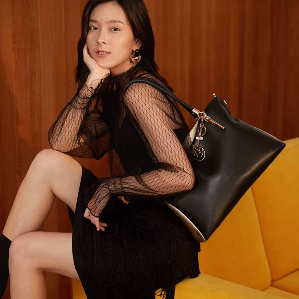 BOLSA FEMININA fOXER FEITA EM COURO GENUÍNO MODELO  BELLA VALLÉE  BLACK
