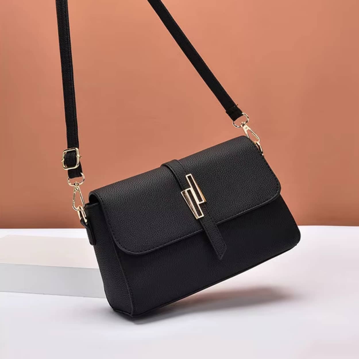 BOLSA FEMININA FOXER  EM COURO BOLSA DE OMBRO MODELO VERONA CROSS