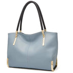 BOLSA FEMININA FOXER FEITA EM COURO GENUÍNO– MODELO CROWN LUXE BLUE