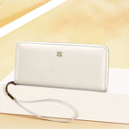 CARTEIRA FEMININA FEITA EM COURO GENUÍNO MODELO  RIVOLÉE – LINHA  WILLIAM POLO