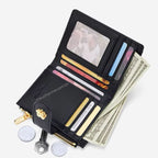 CARTEIRA FEMININA CURTA  FEITA EM COURO GENUÍNO MODELO ÉLORA -LINHA  WILLIAM POLO