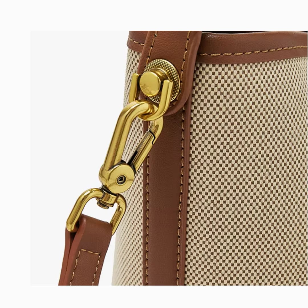 BOLSA FEMININA FOXER FEITA EM COURO MODELO SAINT HONORÉ