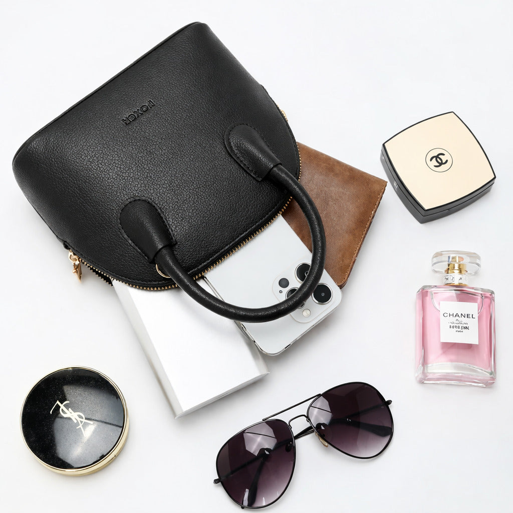 BOLSA FEMININA TRANSVERSAL FOXER FEITA EM COURO GENUÍNO MODELO AMÉLIE BLACK