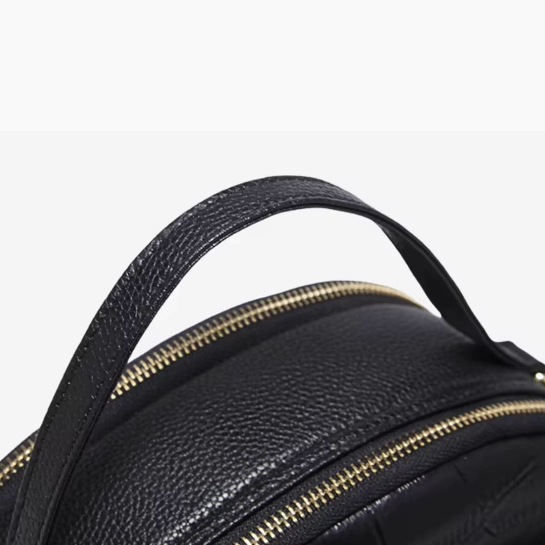 BOLSA FEMININA FOXER FEITA EM COURO GEMUÍNO MODELO RIVELLE BLACK
