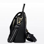 MOCHILA FEMIINA FEITA EM COURO REFINADO MODELO BELLA LUXE BLACK