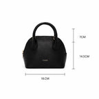 BOLSA FEMININA TRANSVERSAL FOXER FEITA EM COURO GENUÍNO MODELO AMÉLIE BLACK